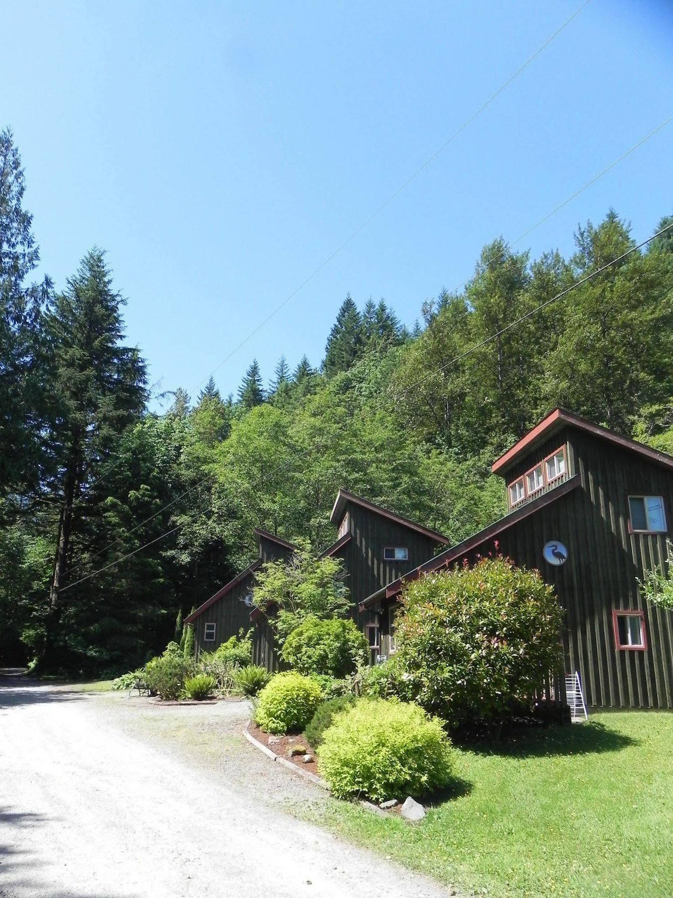 Forest Echoes Cabins Cultus Lake Eksteriør billede