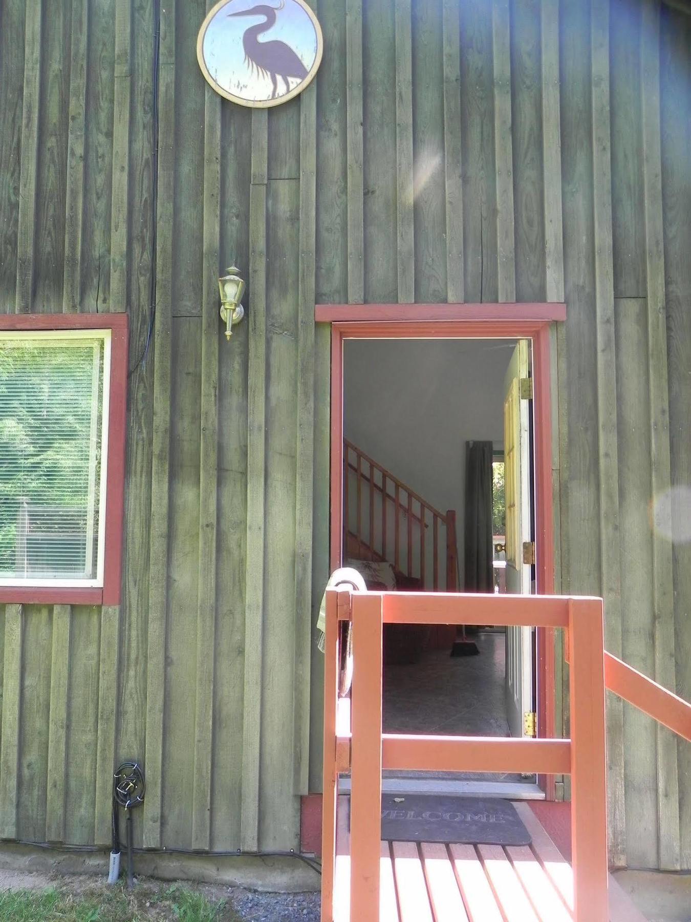 Forest Echoes Cabins Cultus Lake Eksteriør billede
